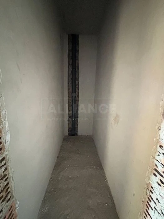 I am selling a two-room apartment in a newly built house near Vokz