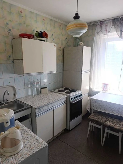 оренда однокімнатної квартири на початку Троєщини