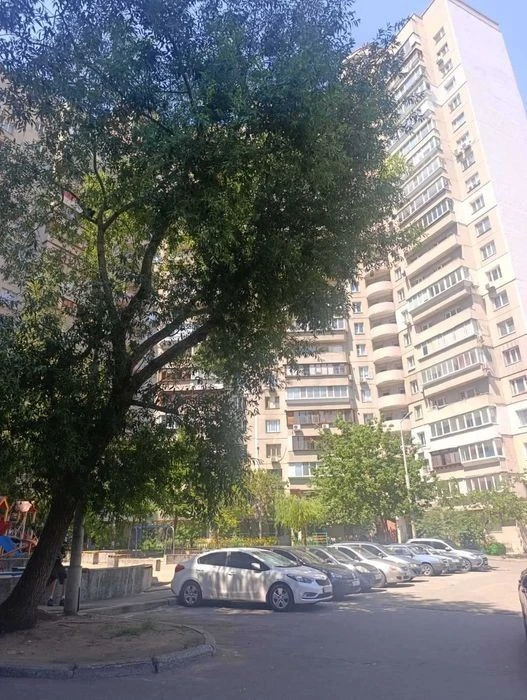 оренда однокімнатної квартири на початку Троєщини