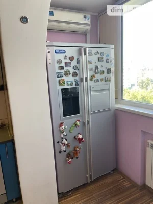 Довготривала оренда 3к квартири на вул. Академіка Єфремова 2