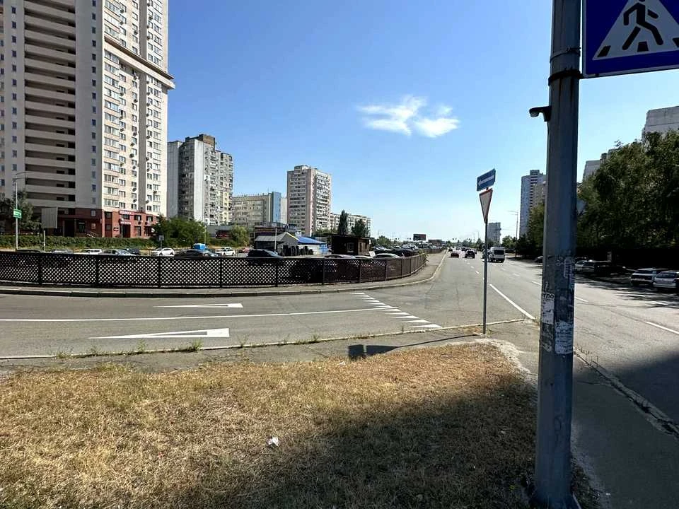 Квартира. Київ, Олександра Мишуги вул.