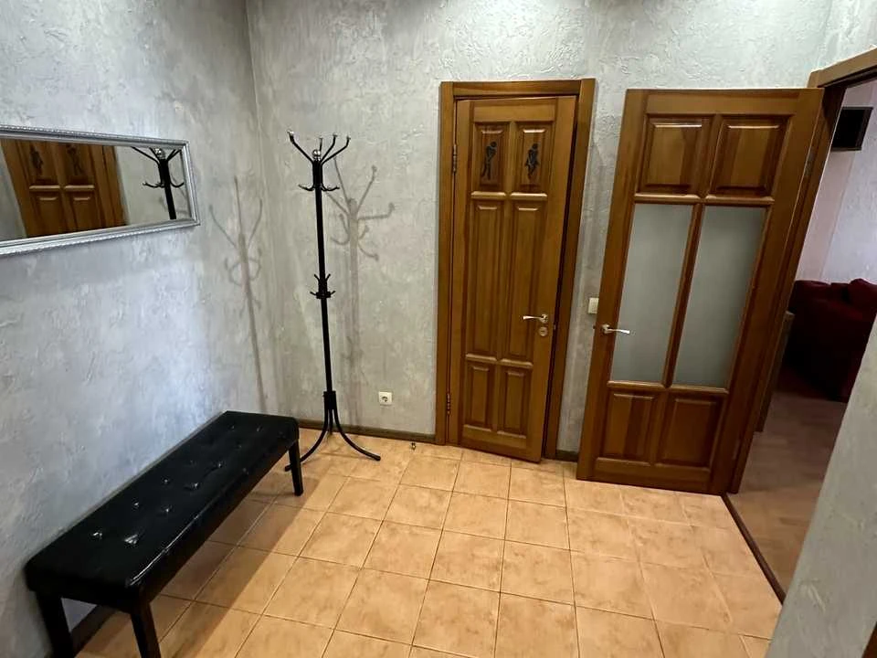 Квартира. Київ, Олександра Мишуги вул.