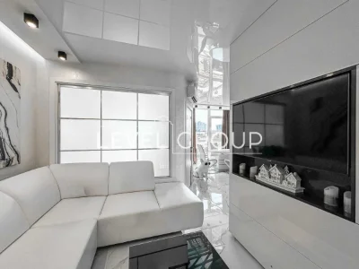Продаж 2-кімнатної квартири 85.7 м², Джона Маккейна вул., 3А