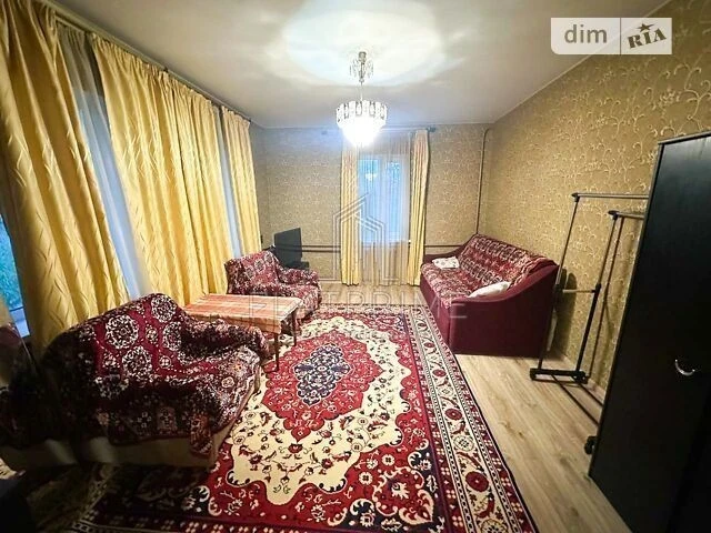 Довгострокова оренда будинку від посередника на пров. Сім'ї