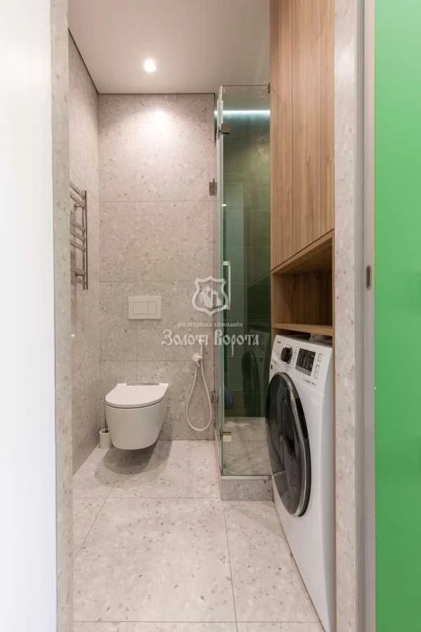 Продаж 2-кімнатної квартири 67.8 м², Олександра Олеся вул.,