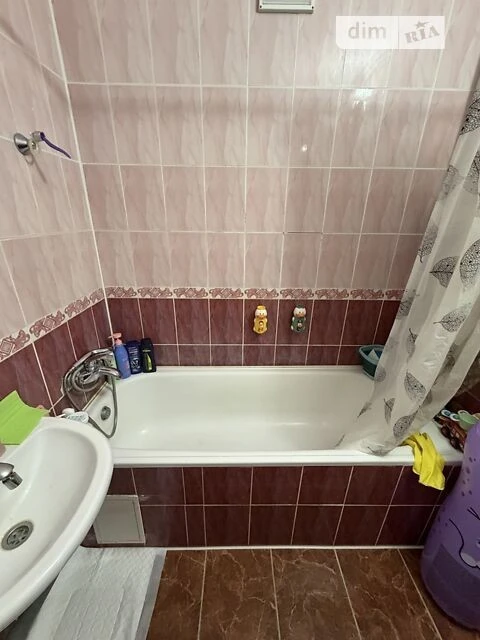 Sale of 2-room apartment 66.5 sq. m. on Oleny Pchilky 2B street • ID 3
