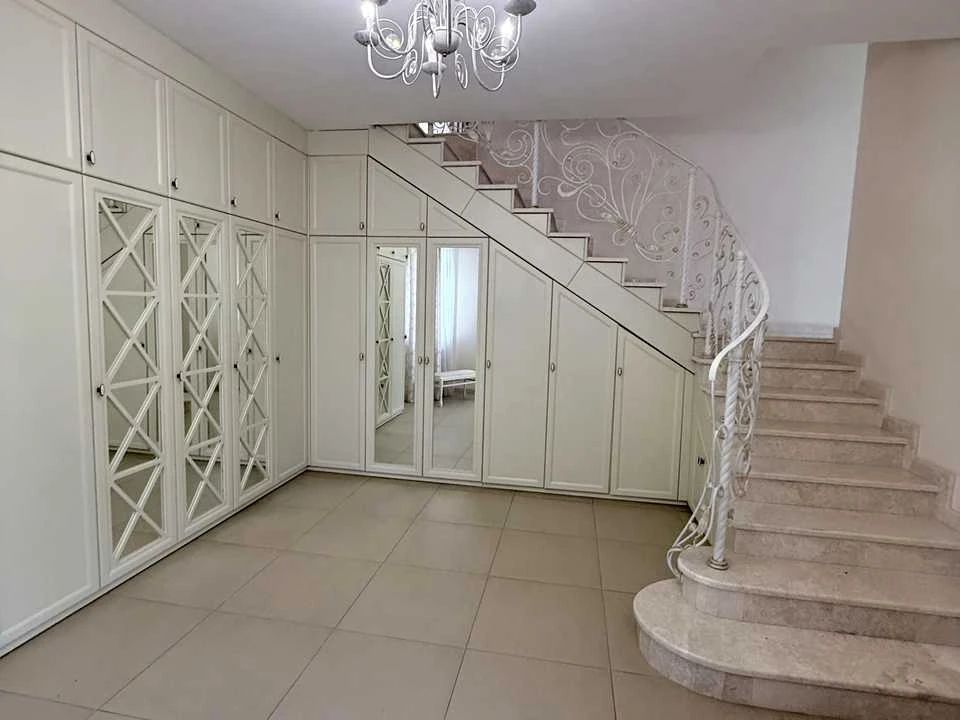 Будинок. Київ, Зв'язківців вул.