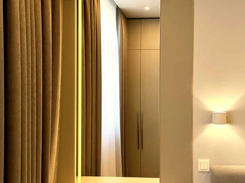 Квартира. Київ, Микільсько-Слобідська вул.