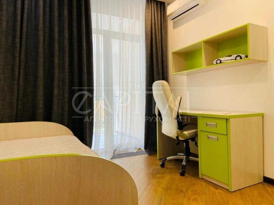 Stylish 2-room apartment for sale in Comfort Town residential complex, Dnipro