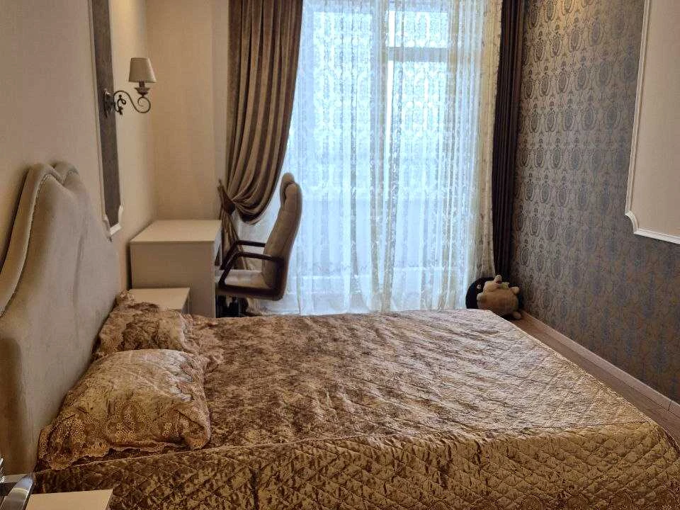 Квартира. Одеса, Генуезька вул., 24д к.