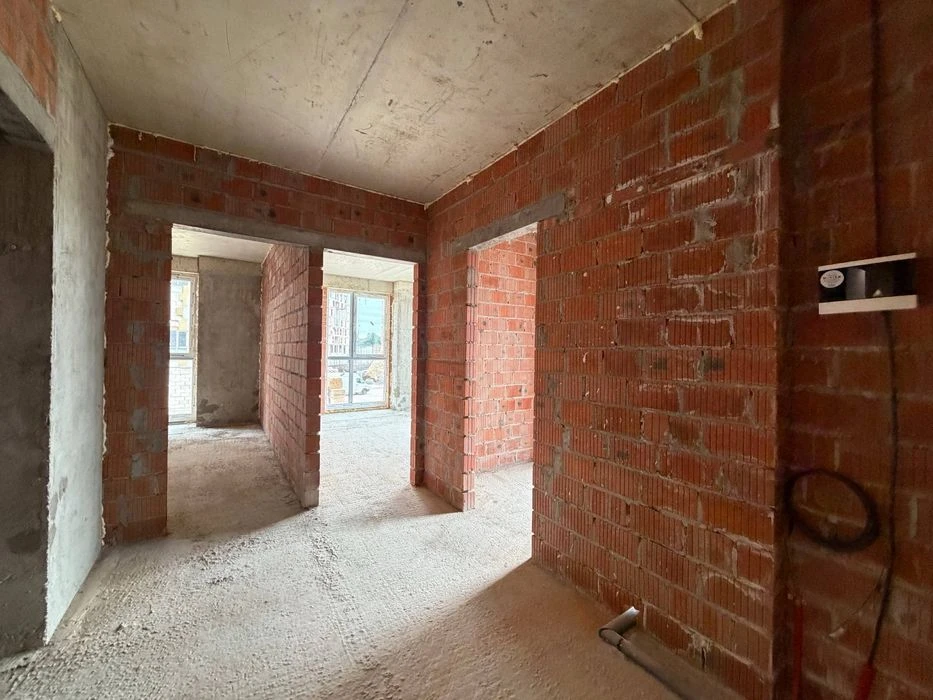 3-room apartment for sale in the residential complex 'Viking Hills', Shchurat Street