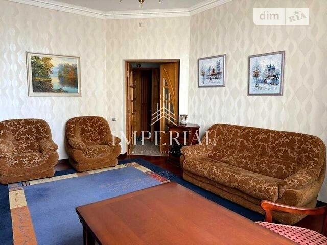 Довготривала оренда 4к квартири на вул. Михайла Коцюбинськог