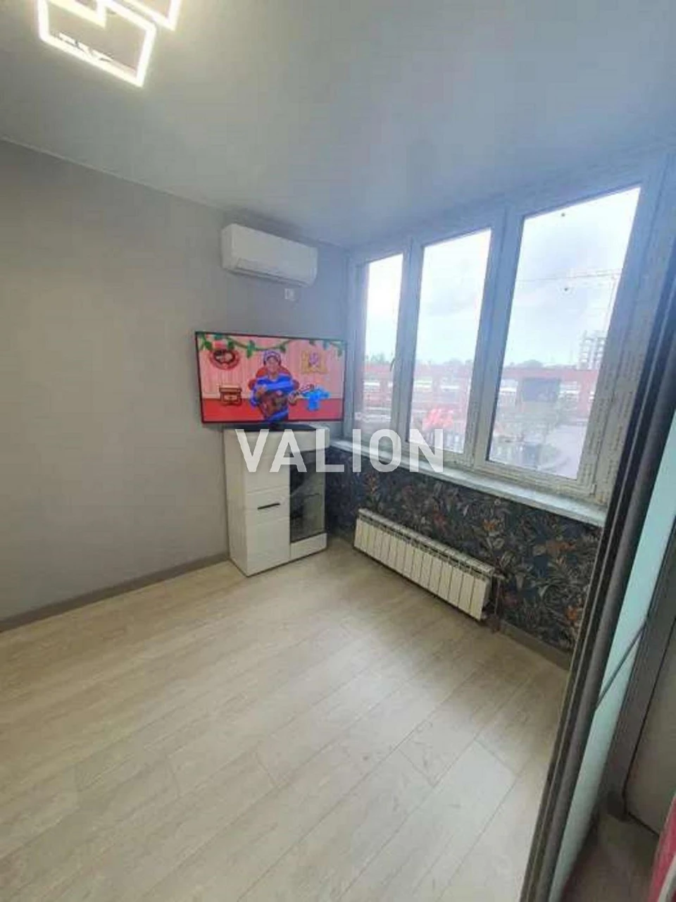 Продаж 1-к квартири проспект Степана Бандери 27