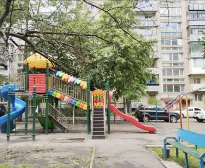Продается 1 комнатная квартира на проспекте Небесной Сотни,