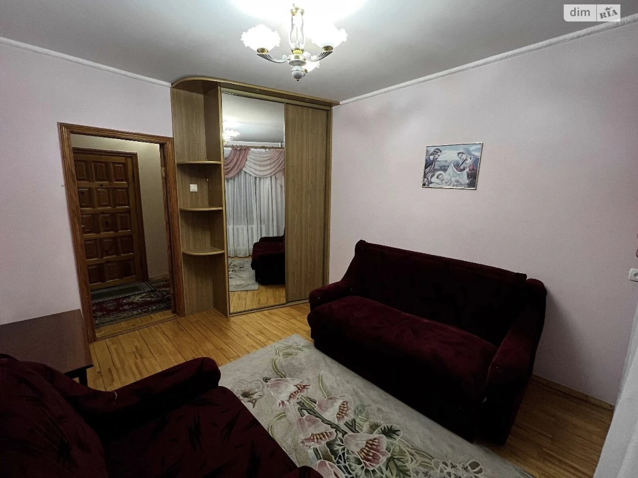Довгострокова Оренда Квартира Виставка