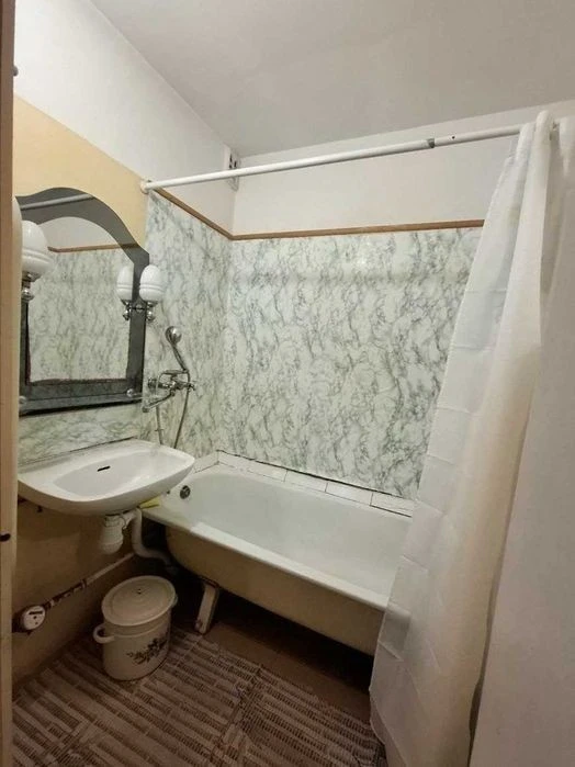 Продаж 2кім біля лісу та озер, Алма-Атинська