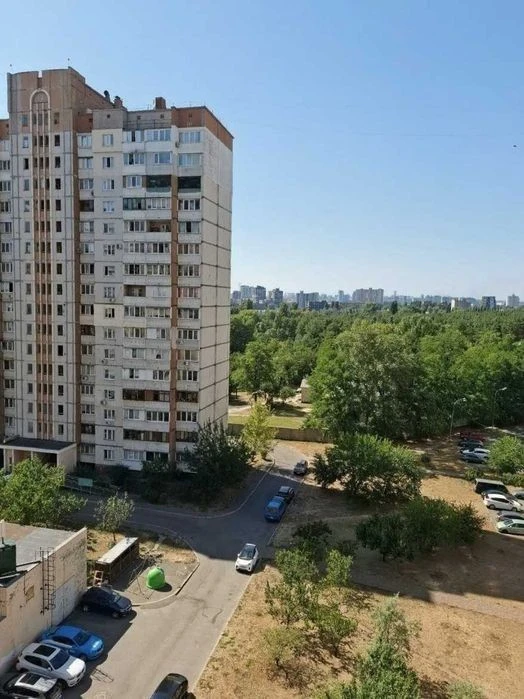 Продаж 2кім біля лісу та озер, Алма-Атинська