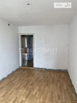 Sale of a 3-room apartment of 69 sq. m on Patriarha Mstislava Skry street