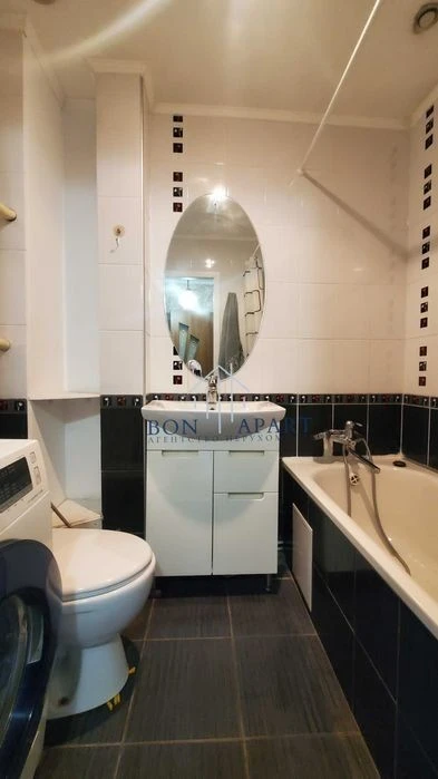 Продаж 1к. квартири по вул. Василя Касіяна 2-А. Метро Іподро