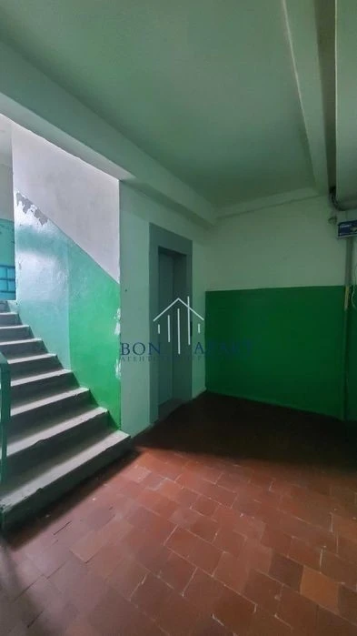 Продаж 1к. квартири по вул. Василя Касіяна 2-А. Метро Іподро