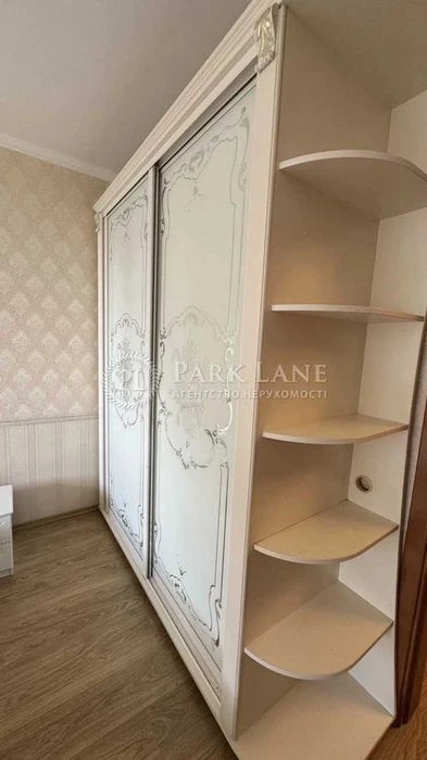 Продаж 2-кімнатної квартири в ЖК «Голосієво» вул. Голосіївсь
