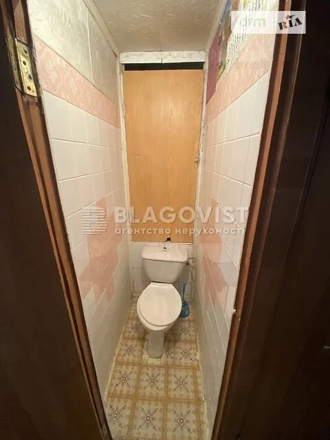 Sale of a 3-room apartment of 69 sq. m on Patriarha Mstislava Skry street