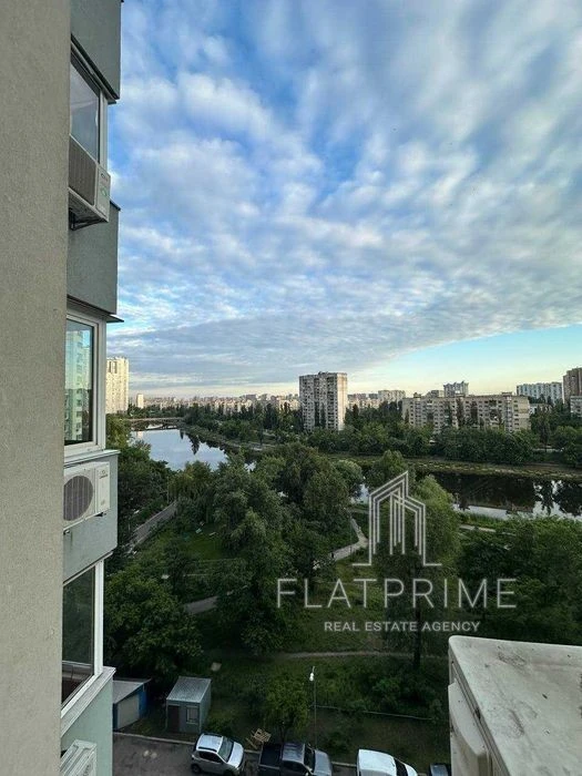Шикарна пропозиція - 3-х кімнатна квартира з якісним ремонто