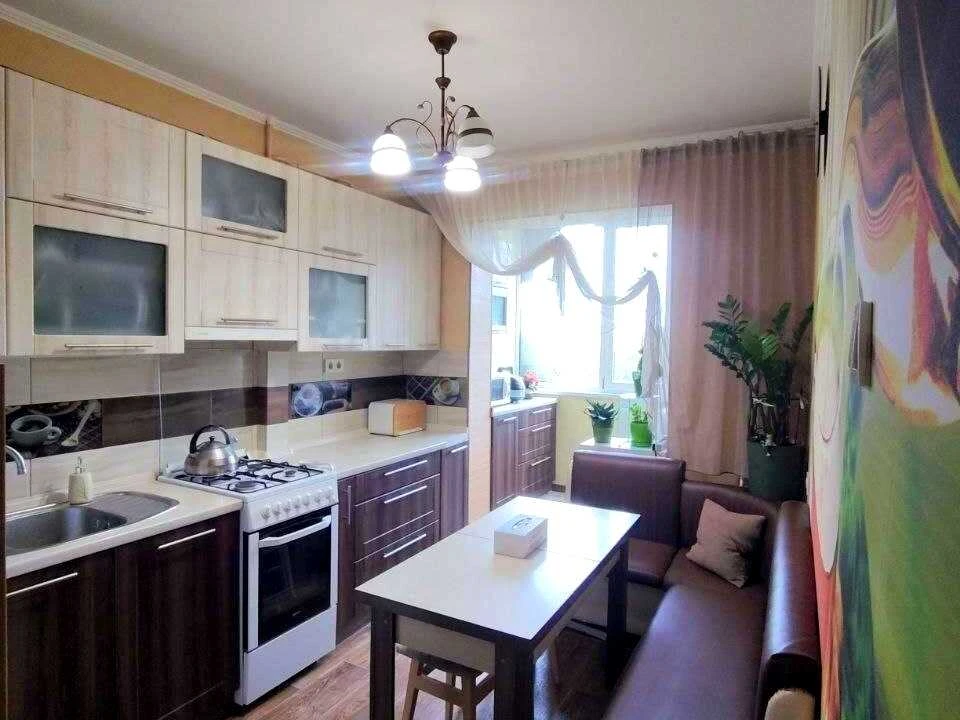 Квартира. Рівне, Романа Шухевича вул.