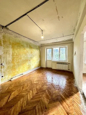 БЕЗ КОМІСІЇ! Продам 2-кім. квартиру біля метро Дарниця. ГАЗ!