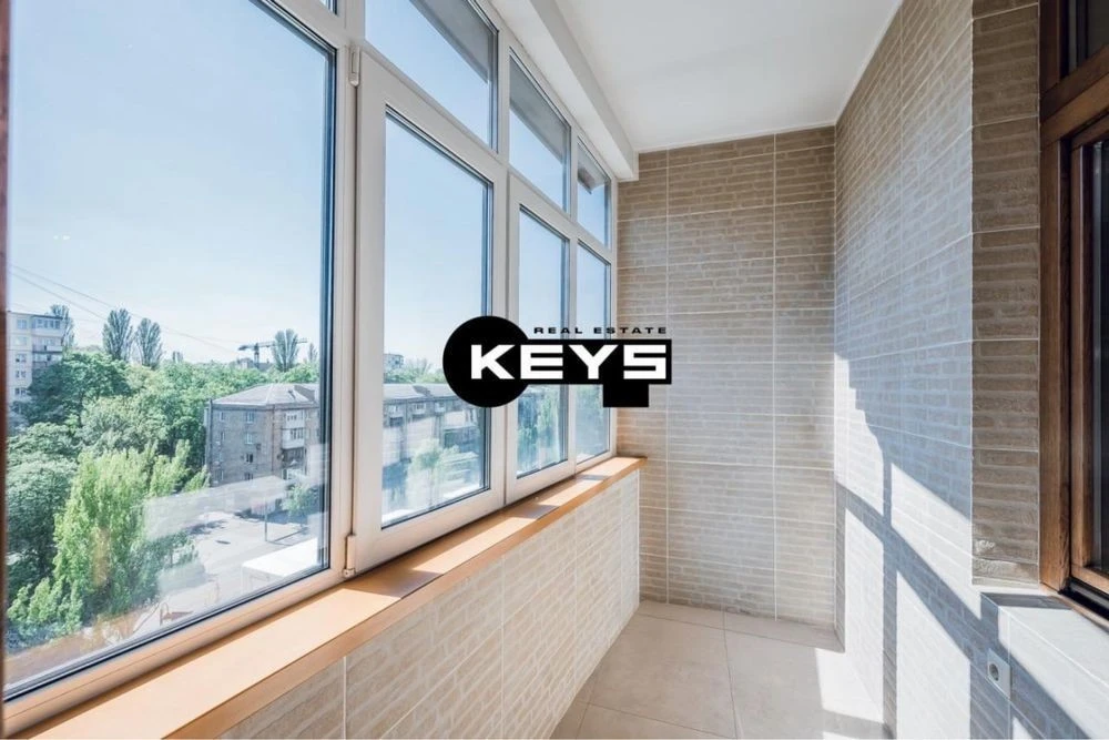 Продаж 1к квартири з ремонтом, печерськ, бул. Лесі Українки