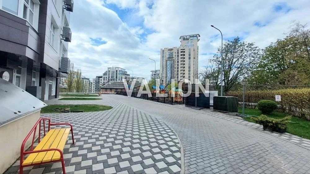 Продаж 2 кімнатної квартири з ремонтом у будинку бізнес-клас