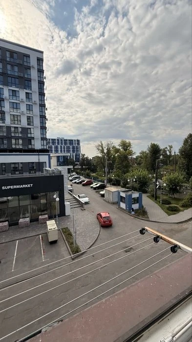 Продаж 4-кімнатної квартири | ЖК Рівʼєра | вул. Алімпія Гали
