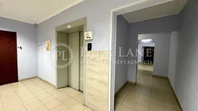 2-кімнатна квартира біля метро Позняки - просп. Петра Григор