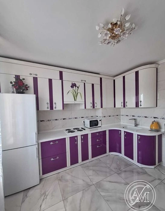 Без %. Продаж 3-х квартири на Здолбунівській, 13.