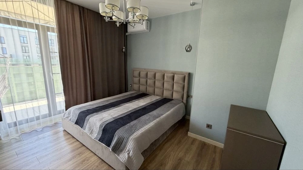 Продаж 3-кімнатної квартири 88 м² у ЖК RYBALSKY