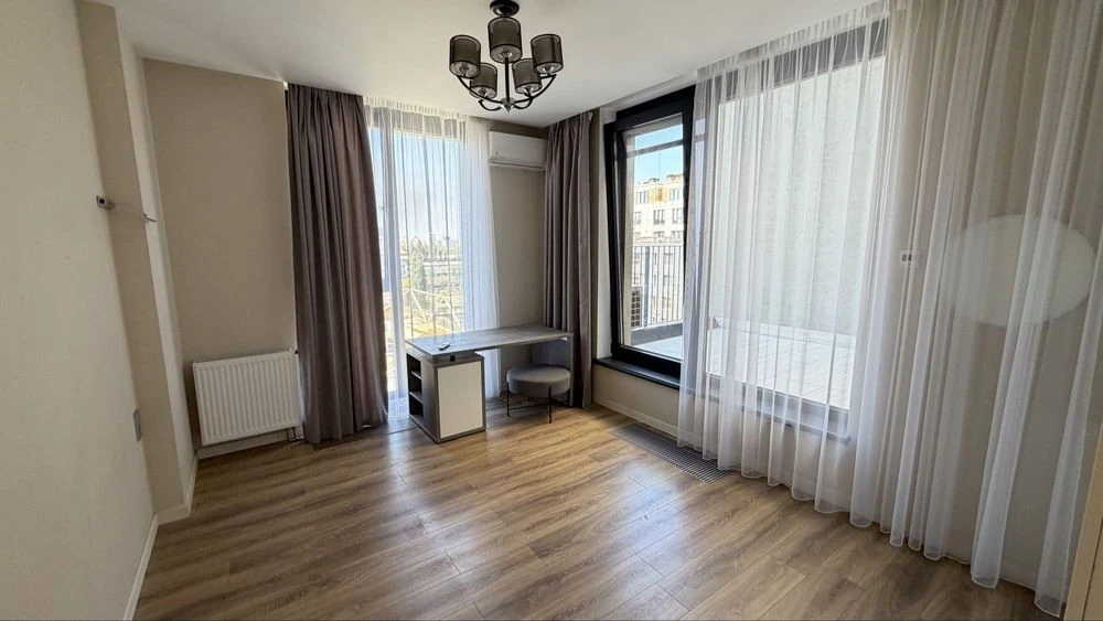 Продаж 3-кімнатної квартири 88 м² у ЖК RYBALSKY