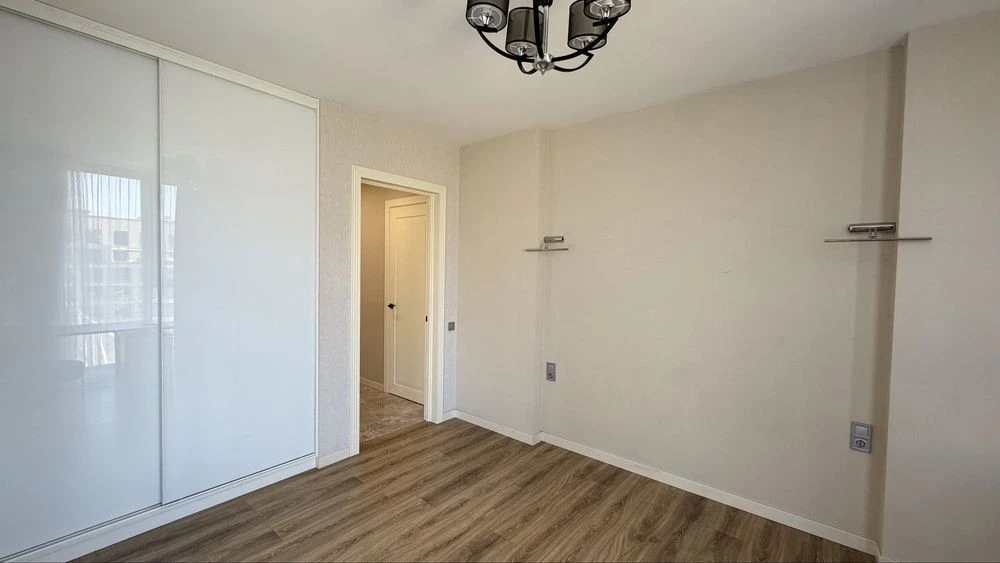 Продаж 3-кімнатної квартири 88 м² у ЖК RYBALSKY