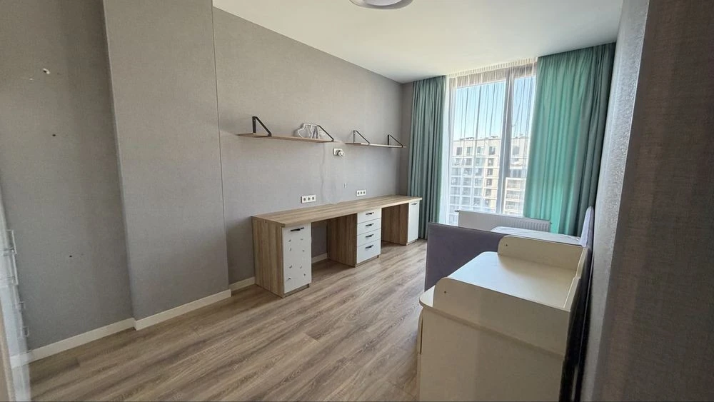 Продаж 3-кімнатної квартири 88 м² у ЖК RYBALSKY