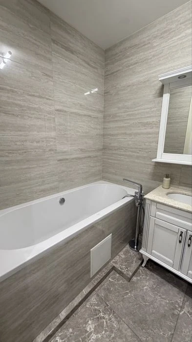 Продаж 3-кімнатної квартири 88 м² у ЖК RYBALSKY
