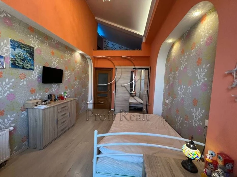 БЕЗ КОМІСІЇ! Продаж 3 к кв в ЖК Комфорт Таун, вул. Регенерат