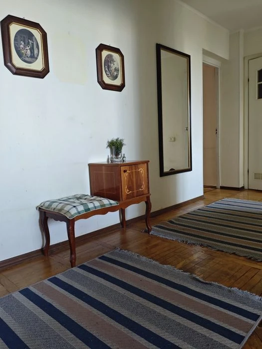 3-к квартира, вул. Малишка, 21Б, між м.Дарниця і м.Чернігівс