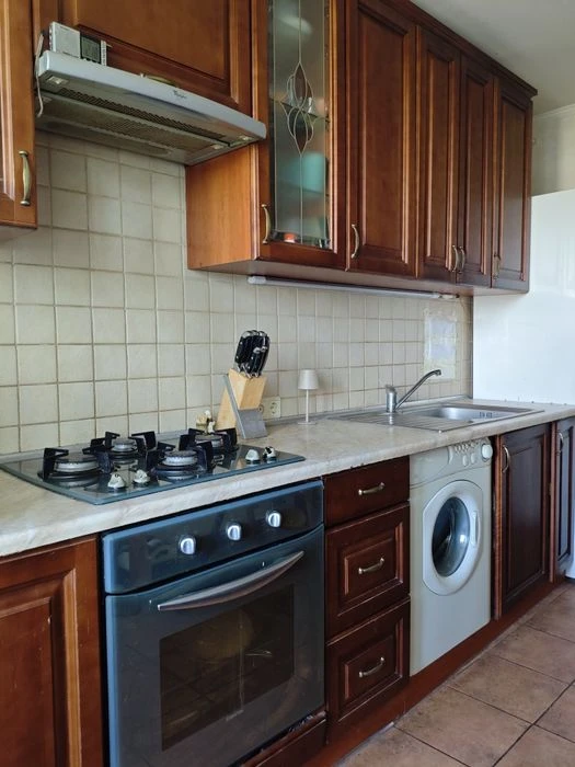 3-к квартира, вул. Малишка, 21Б, між м.Дарниця і м.Чернігівс