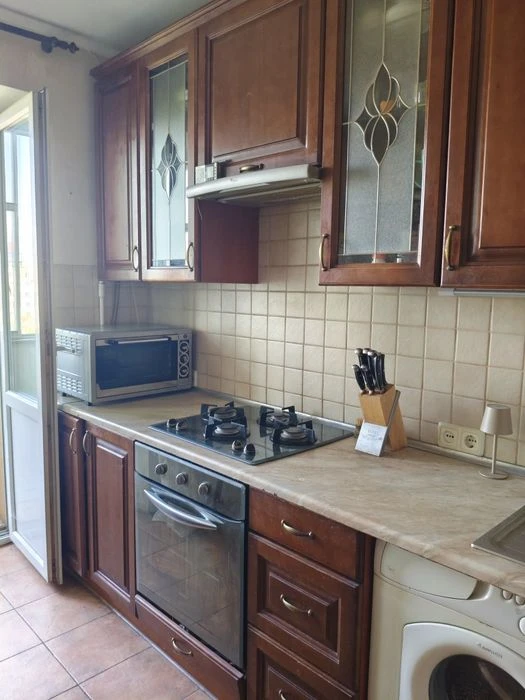 3-к квартира, вул. Малишка, 21Б, між м.Дарниця і м.Чернігівс
