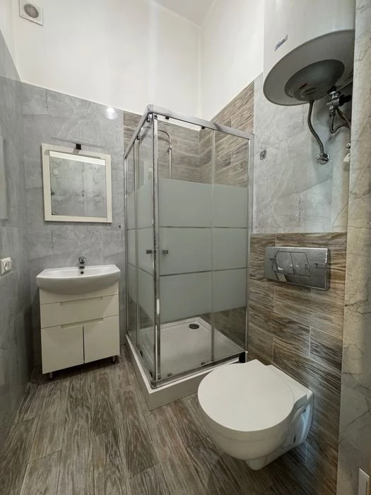Продаж квартири в центрі Києва | вул. Басейна, 12 | Палац сп