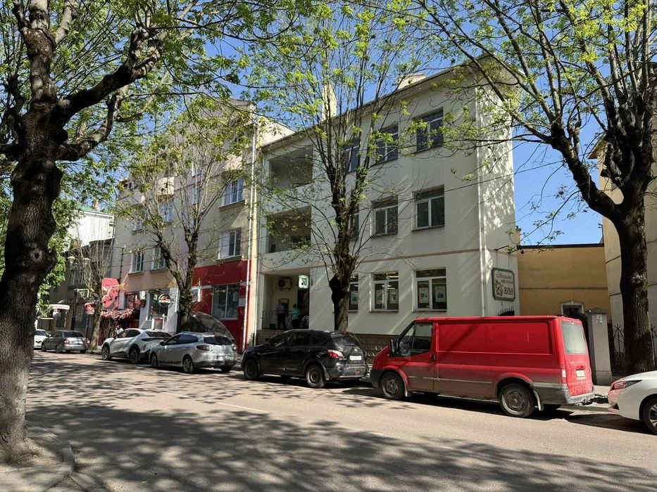 Продаж великої квартири Грюнвальська