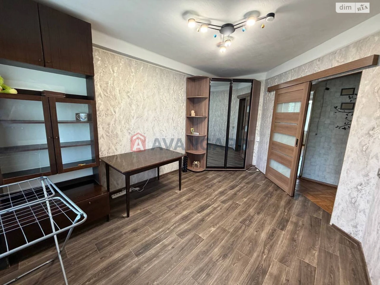 Продаж Квартира Комунарський