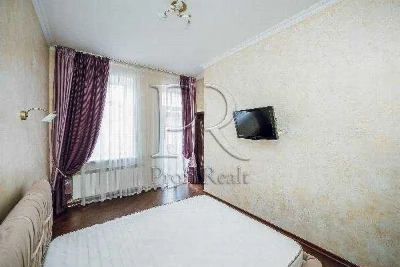 Sale of a 2-room apartment of 55 m², 8 Simona Petlyura St