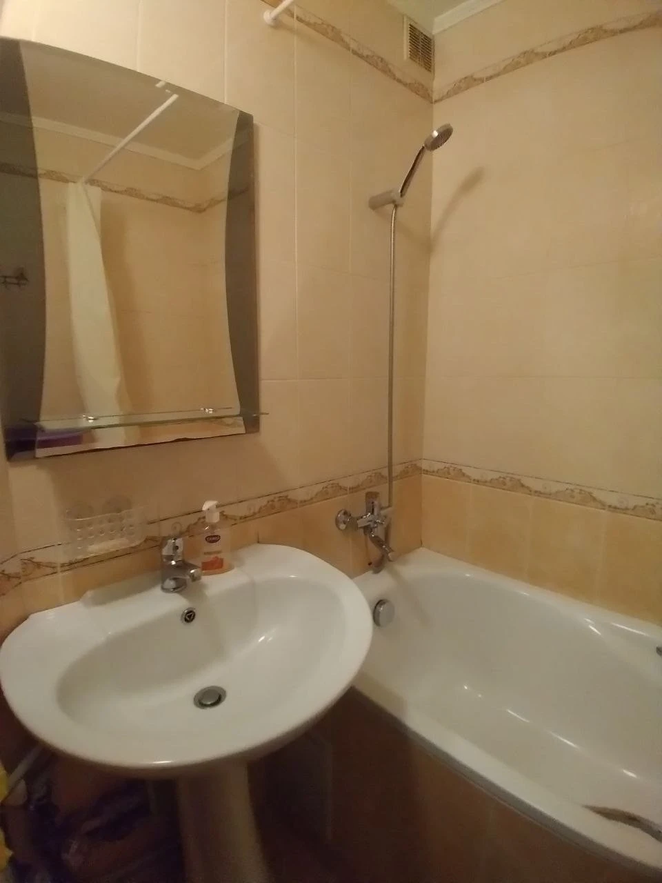 Оренда 1-кімнатної квартири 33 м², Княжий Затон вул., 17А