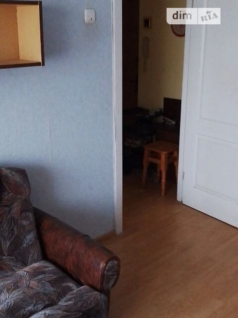 Здам в оренду кімнату на вул. Братиславська довгостроково •