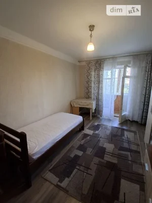 Здам в оренду кімнату на вул. Ореста Левицького довгостроков